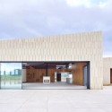 Stone Clubhouse / GRAS Arquitectos Stone Clubhouse / GRAS Arquitectos © José Hevia