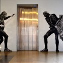 French Artist Levalet Inks Imaginary Scenes onto Parisian Buildings French Artist Levalet Inks Imaginary Scenes onto Parisian Buildings Rapt. Image © Levalet