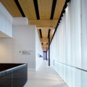 Fort Mcmurray International Airport / office of mcfarlane biggar architects + designers Fort Mcmurray International Airport / office of mcfarlane biggar architects + designers © Ema Peter