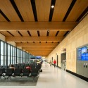 Fort Mcmurray International Airport / office of mcfarlane biggar architects + designers Fort Mcmurray International Airport / office of mcfarlane biggar architects + designers © Ema Peter