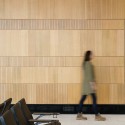 Fort Mcmurray International Airport / office of mcfarlane biggar architects + designers Fort Mcmurray International Airport / office of mcfarlane biggar architects + designers © Ema Peter