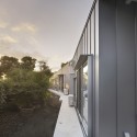 House for Dairy Farmers / Osamu Tsukihashi + Architects Teehouse House for Dairy Farmers / Osamu Tsukihashi + Architects Teehouse © Sadao Hotta