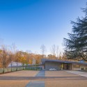 Difficult Run Residence / Robert M. Gurney Architect Difficult Run Residence / Robert M. Gurney Architect © Maxwell MacKenzie Architectural Photographer