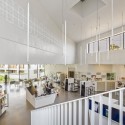 Media Library Choisy-Le-Roi / Atelier d'Architecture Brenac-Gonzalez Media Library Choisy-Le-Roi / Atelier d'Architecture Brenac-Gonzalez © Sergio Grazia