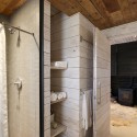 510 Cabin / Hunter Leggitt Studio 510 Cabin / Hunter Leggitt Studio Courtesy of Hunter Leggitt Studio