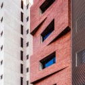 Edges Apartments / Studio Toggle © Gijo Paul George