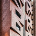 Edges Apartments / Studio Toggle © Gijo Paul George