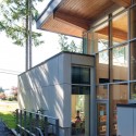 Vancouver Island Regional Library / Low Hammond Rowe Architects Vancouver Island Regional Library / Low Hammond Rowe Architects © Sama Jim Canzian