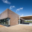 ECOPOLE / ENO architectes ECOPOLE / ENO architectes © Pascal Leopold
