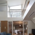Arch Wall House  / Naf Architect & Design © Toshiyuki Yano