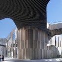 Aimer Fashion Factory / Crossboundaries Architects Aimer Fashion Factory / Crossboundaries Architects © Zhi Xia