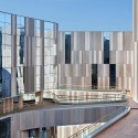 Aimer Fashion Factory / Crossboundaries Architects Aimer Fashion Factory / Crossboundaries Architects © Zhi Xia