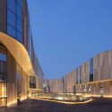 Aimer Fashion Factory / Crossboundaries Architects Aimer Fashion Factory / Crossboundaries Architects © Zhi Xia