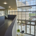 Bob Champion Building / HawkinsBrown © Gareth Gardner