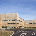 Bob Champion Building / HawkinsBrown © Gareth Gardner