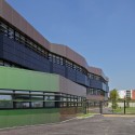 Lycée Neslon Mandela Secondary School / Philippe Gazeau © Philippe Ruault