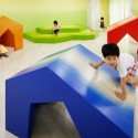 LHM kindergarten / Moriyuki Ochiai Architects LHM kindergarten / Moriyuki Ochiai Architects © Atsushi Ishida