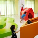 LHM kindergarten / Moriyuki Ochiai Architects LHM kindergarten / Moriyuki Ochiai Architects © Atsushi Ishida