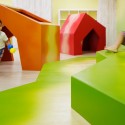 LHM kindergarten / Moriyuki Ochiai Architects LHM kindergarten / Moriyuki Ochiai Architects © Atsushi Ishida