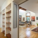 Princeton St. Bungalow / Ruben S. Ojeda Architects + Koning Eizenberg Architecture Princeton St. Bungalow / Ruben S. Ojeda Architects + Koning Eizenberg Architecture © Shawn Bishop