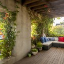 Princeton St. Bungalow / Ruben S. Ojeda Architects + Koning Eizenberg Architecture Princeton St. Bungalow / Ruben S. Ojeda Architects + Koning Eizenberg Architecture © Shawn Bishop