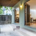 Princeton St. Bungalow / Ruben S. Ojeda Architects + Koning Eizenberg Architecture Princeton St. Bungalow / Ruben S. Ojeda Architects + Koning Eizenberg Architecture © Shawn Bishop