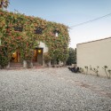 Princeton St. Bungalow / Ruben S. Ojeda Architects + Koning Eizenberg Architecture Princeton St. Bungalow / Ruben S. Ojeda Architects + Koning Eizenberg Architecture © Shawn Bishop