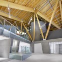 Philip J. Currie Dinosaur Museum / Teeple Architects Philip J. Currie Dinosaur Museum / Teeple Architects © Tom Arban