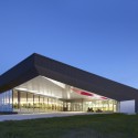 John M. Harper Branch Library & Stork Family YMCA / Teeple Architects © Shai Gil