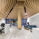 Care Implant Dentistry / Pedra Silva Architects Care Implant Dentistry / Pedra Silva Architects © Fernando Guerra | FG+SG