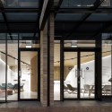 Care Implant Dentistry / Pedra Silva Architects Care Implant Dentistry / Pedra Silva Architects © Fernando Guerra | FG+SG