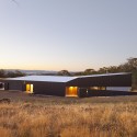 Valley House / Philip M Dingemanse © Luke Hesketh