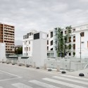 Boulevard Ñuñoa Square / PLAN Arquitectos Boulevard Ñuñoa Square / PLAN Arquitectos © Pablo Blanco