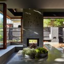 Local House / MAKE architecture Local House / MAKE architecture © Peter Bennetts
