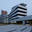 Liyuan Middle School  / Minax Architects © Su Shengliang