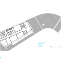 Liyuan Middle School  / Minax Architects Administration Building 2F