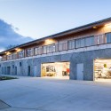 Lac de Vioreau Leisure Center / Guinée et Potin Architects Lac de Vioreau Leisure Center / Guinée et Potin Architects © Nicolas Pineau