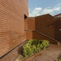 Aperture / Admun Design & Construction Studio © Parham Taghioff