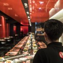 Zen Sushi Restaurant / Carlo Berarducci Architecture Zen Sushi Restaurant / Carlo Berarducci Architecture © Fernando Guerra | FG+SG