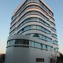 IZB Residence / Stark Architekten IZB Residence / Stark Architekten © Robert Sprang