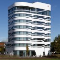 IZB Residence / Stark Architekten IZB Residence / Stark Architekten © Robert Sprang