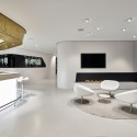 IZB Residence / Stark Architekten IZB Residence / Stark Architekten © Robert Sprang