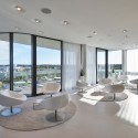 IZB Residence / Stark Architekten IZB Residence / Stark Architekten © Robert Sprang