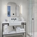 Drake Devonshire Inn / +tongtong Drake Devonshire Inn / +tongtong © Nikolas Koenig