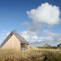 Dune House / Marc Koehler Architects Dune House / Marc Koehler Architects © Filip Dujardin
