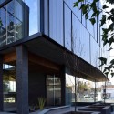 Edificio El Coihue / Estudio Larrain Edificio El Coihue / Estudio Larrain © Guy Wenborne