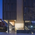 Edificio El Coihue / Estudio Larrain Edificio El Coihue / Estudio Larrain © Guy Wenborne