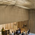 Ensemble Pastoral Catholique / Atelier d'Architecture Brenac-Gonzalez Ensemble Pastoral Catholique / Atelier d'Architecture Brenac-Gonzalez © Sergio Grazia