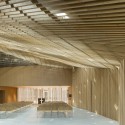 Ensemble Pastoral Catholique / Atelier d'Architecture Brenac-Gonzalez Ensemble Pastoral Catholique / Atelier d'Architecture Brenac-Gonzalez © Sergio Grazia