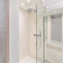 Micro-apartment in Berlin / spamroom + johnpaulcoss Micro-apartment in Berlin / spamroom + johnpaulcoss © Ringo Paulusch
